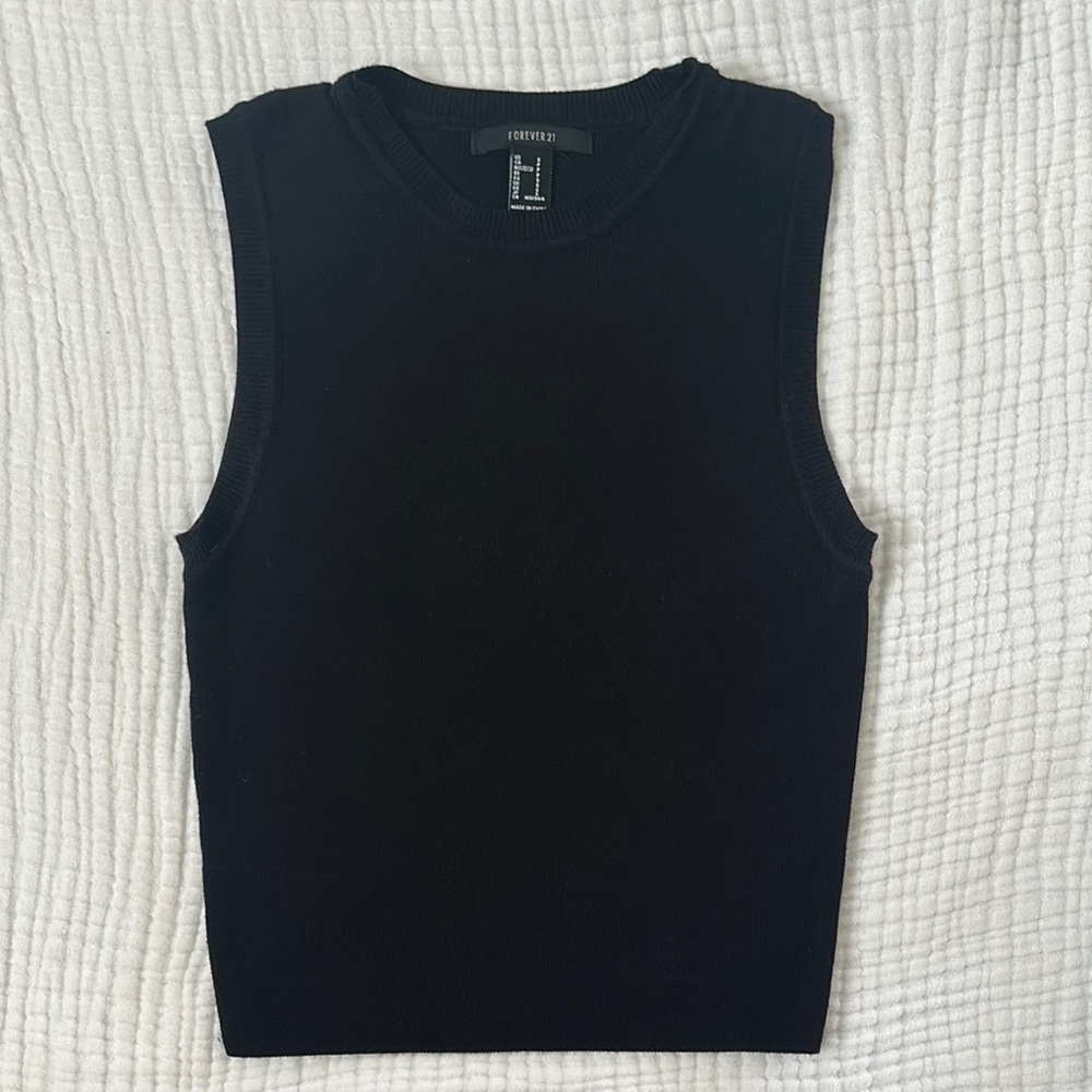 Forever 21 Black Sleeveless Top